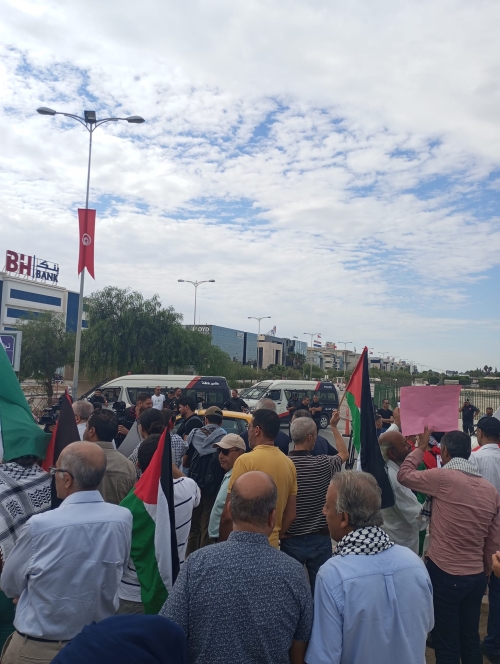 حضور الحزب الاشتراكي ضمن نشاط اللجنة الوطنية لدعم المقاومة في فلسطين  في الوقفة أمام السفارة الأمريكية صباح الأحد 29 أكتوبر 2023